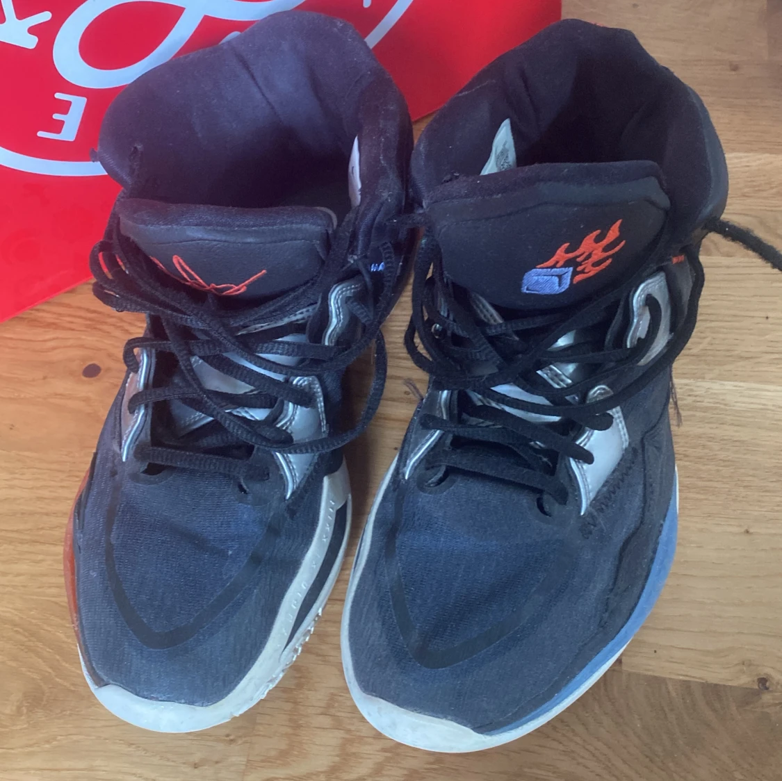 Kyrie infinity  - 90