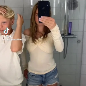 Tröja - Jättefin beige tröja ifrån Gina Tricot😍