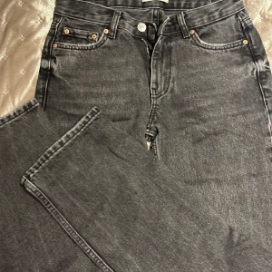 Jeans  - För korta för mig 😭