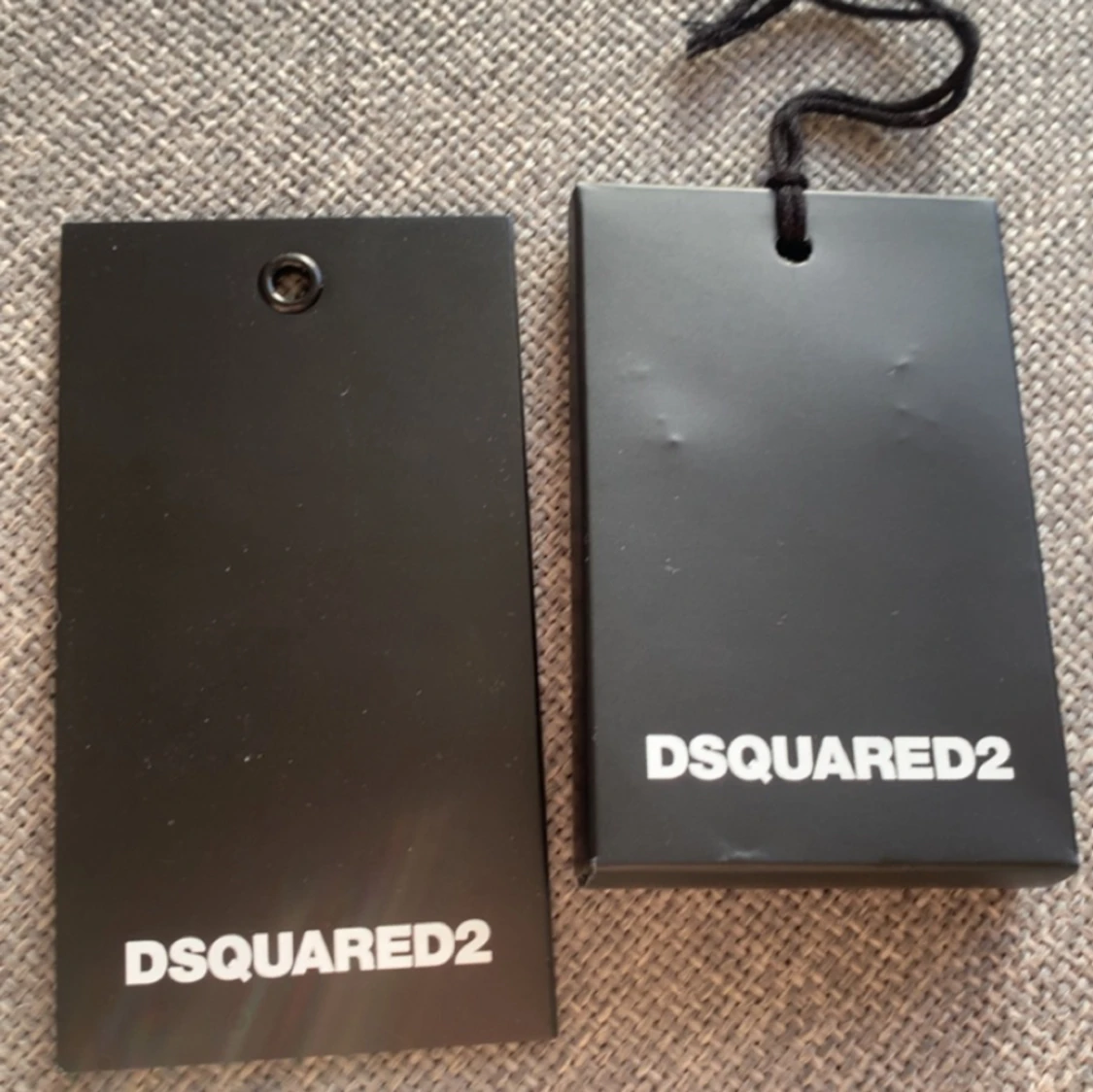 Dsq2 jeans äkta med kvitto - 4