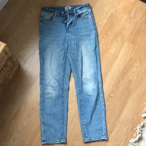Ett par jeans från lager 157
