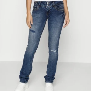 Ltb jeans  - Säljer ett par ltb jeans de är använda 2 ggr. Har dock klippt slits  på de. Men inget som ser konstigt ut. Skriv för bilder 💕