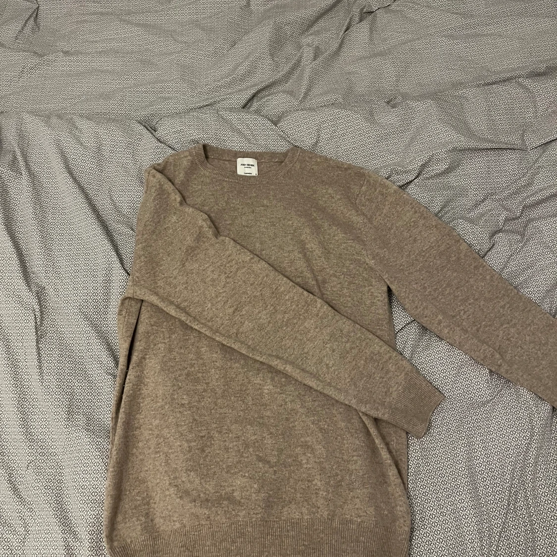 Beige Kashmirtröja - 90