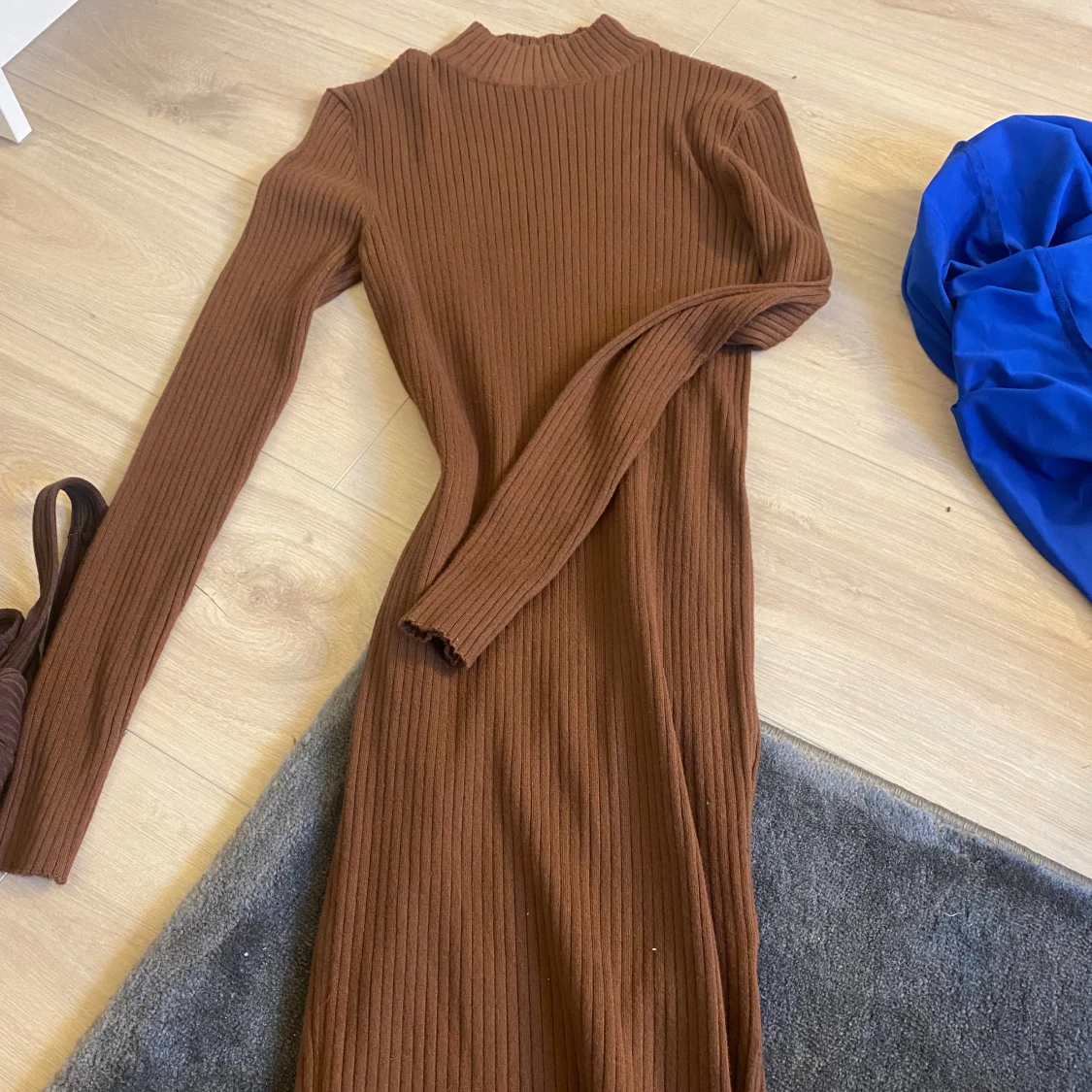 Brun klänning