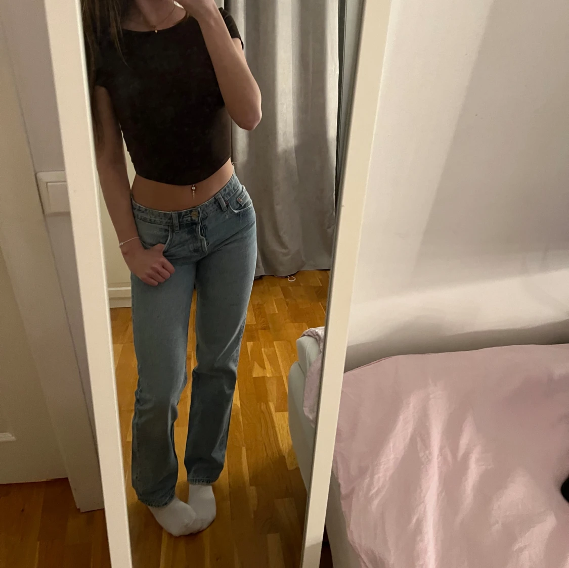 Blå lågmidjade jeans från Zara