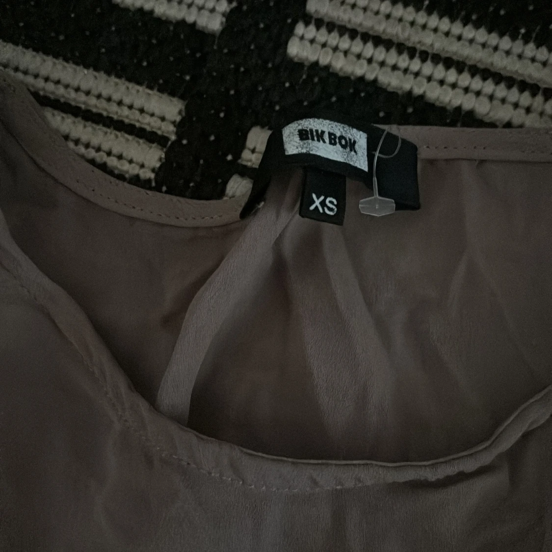 Beige klänning  - 90