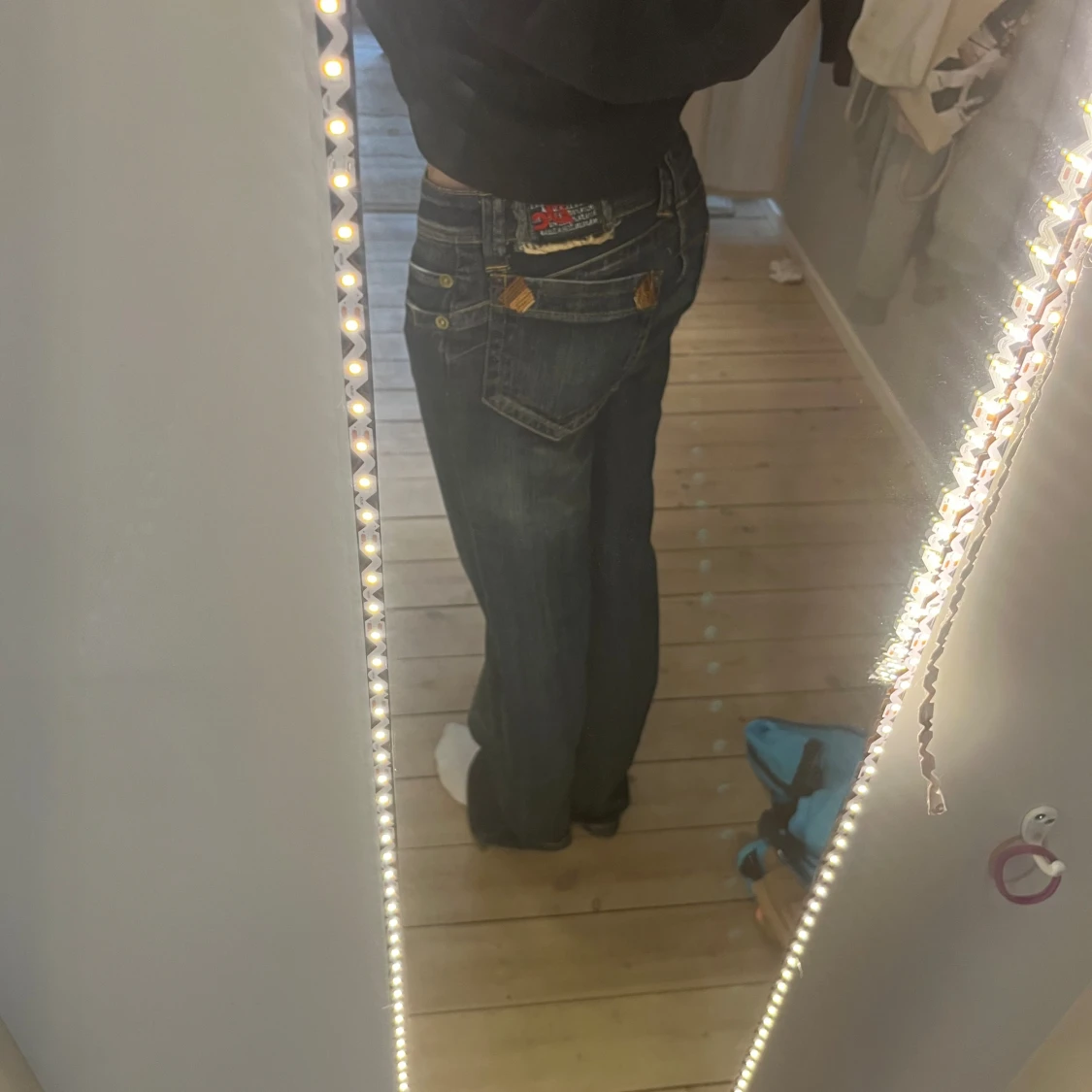 Low waist jeans