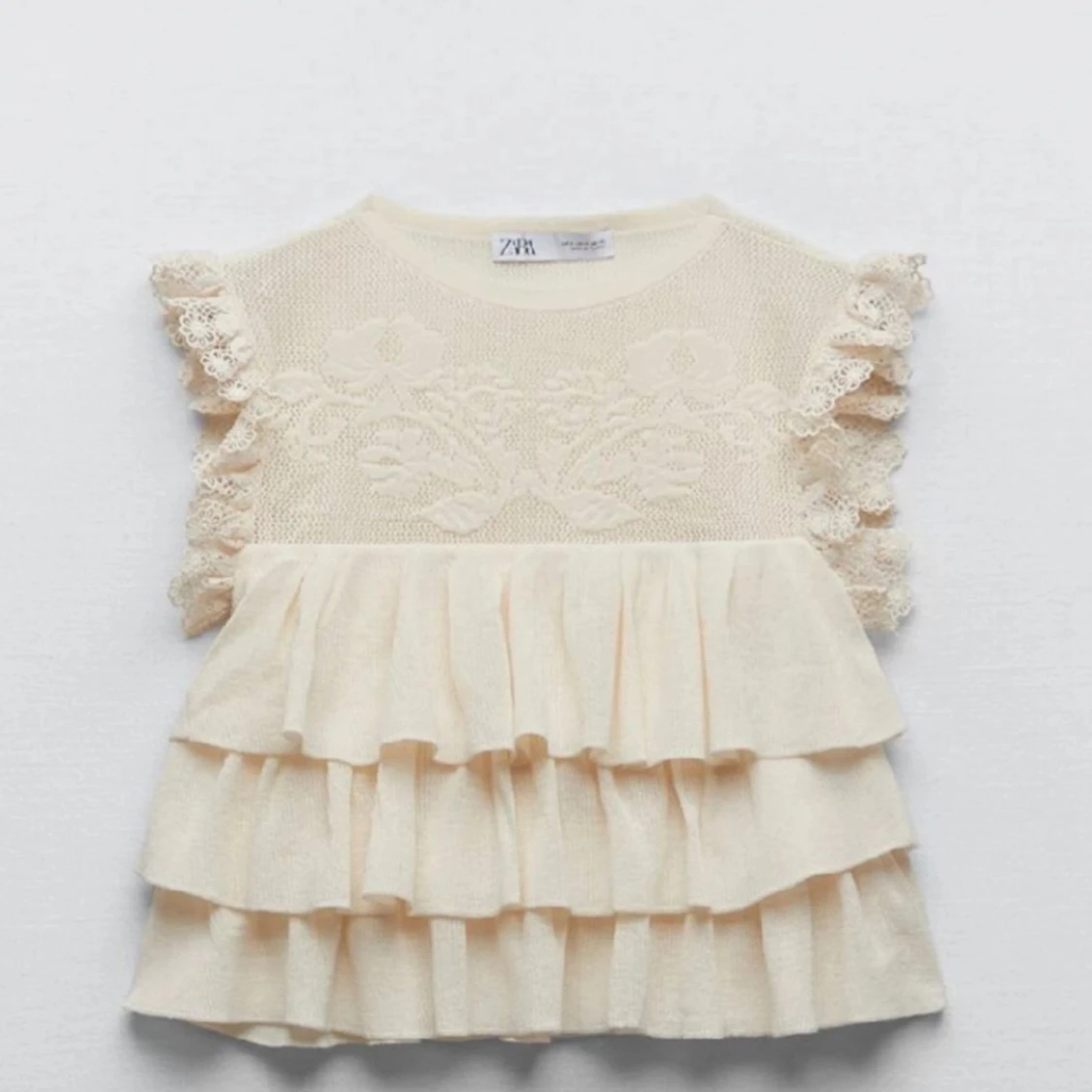 Beige zara topp