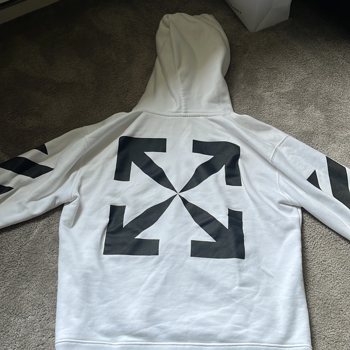 Off white hoodie - 90