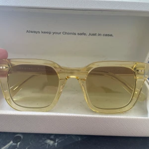 CHIMI 04 - Säljer nu dessa helt oanvända chimi 04 gul till ett riktigt bra pris, nypris på dessa är ca 1250kr, mitt pris endast 300kr. Skicket är 10/10 helt utan några som helst defekter. Vid frågor eller funderingar finns jag i ”kontakta”.