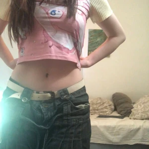 Jätte gullig rosa tröja!  - Jätte gullig rosa tröja med en astronaut på! 