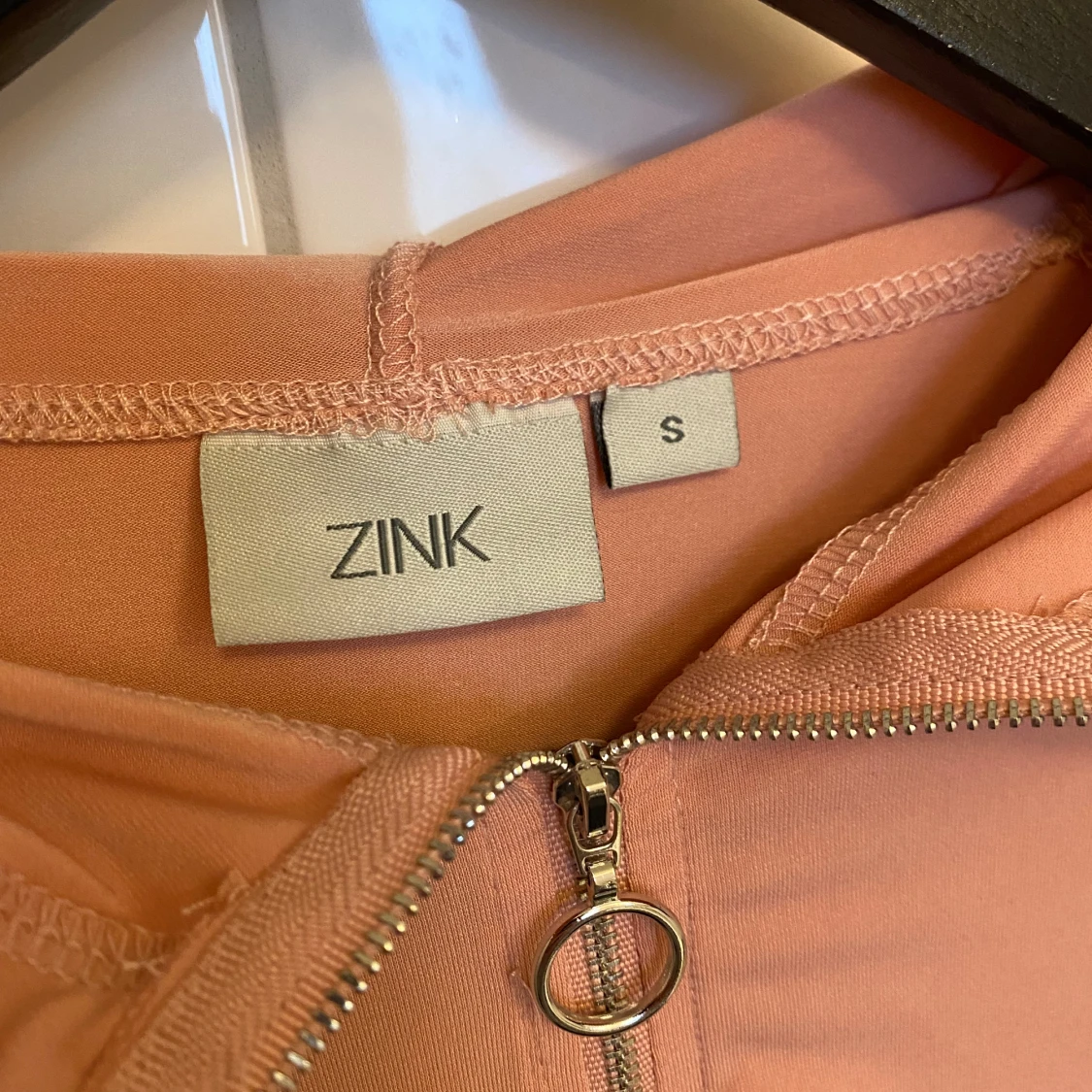 Oversize tröja med luva  - 91