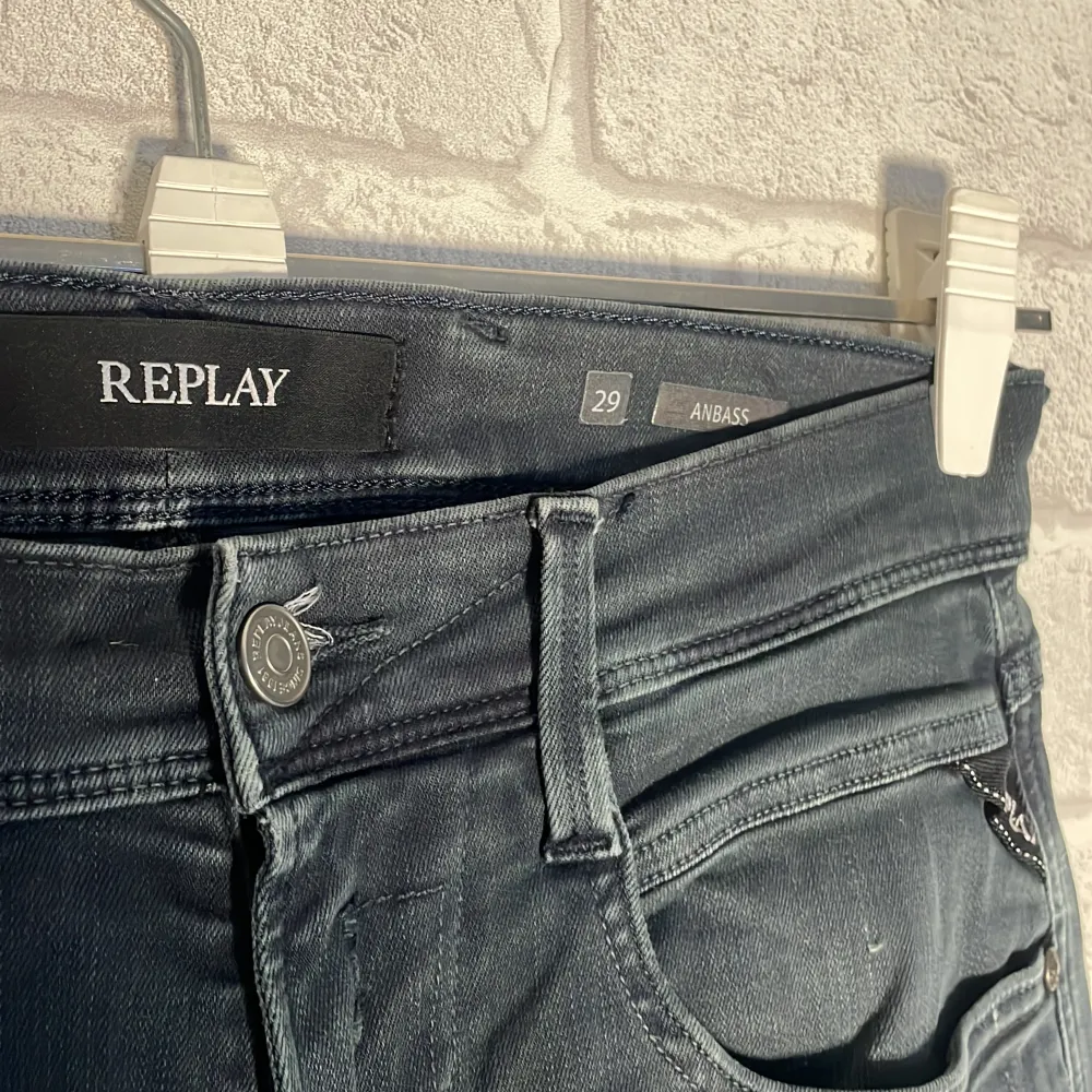 | Replay Anbass jeans | Bra skick | Storlek 29/32 | Pris 299 |. Jeans & Byxor.