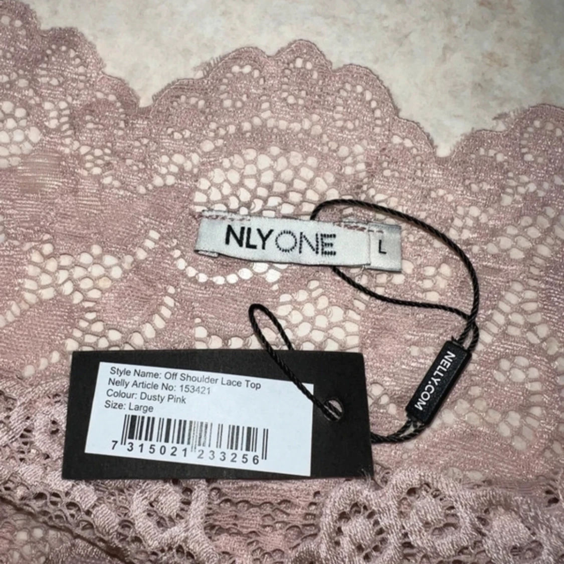 Superfin tröja från Nelly NWT - 91