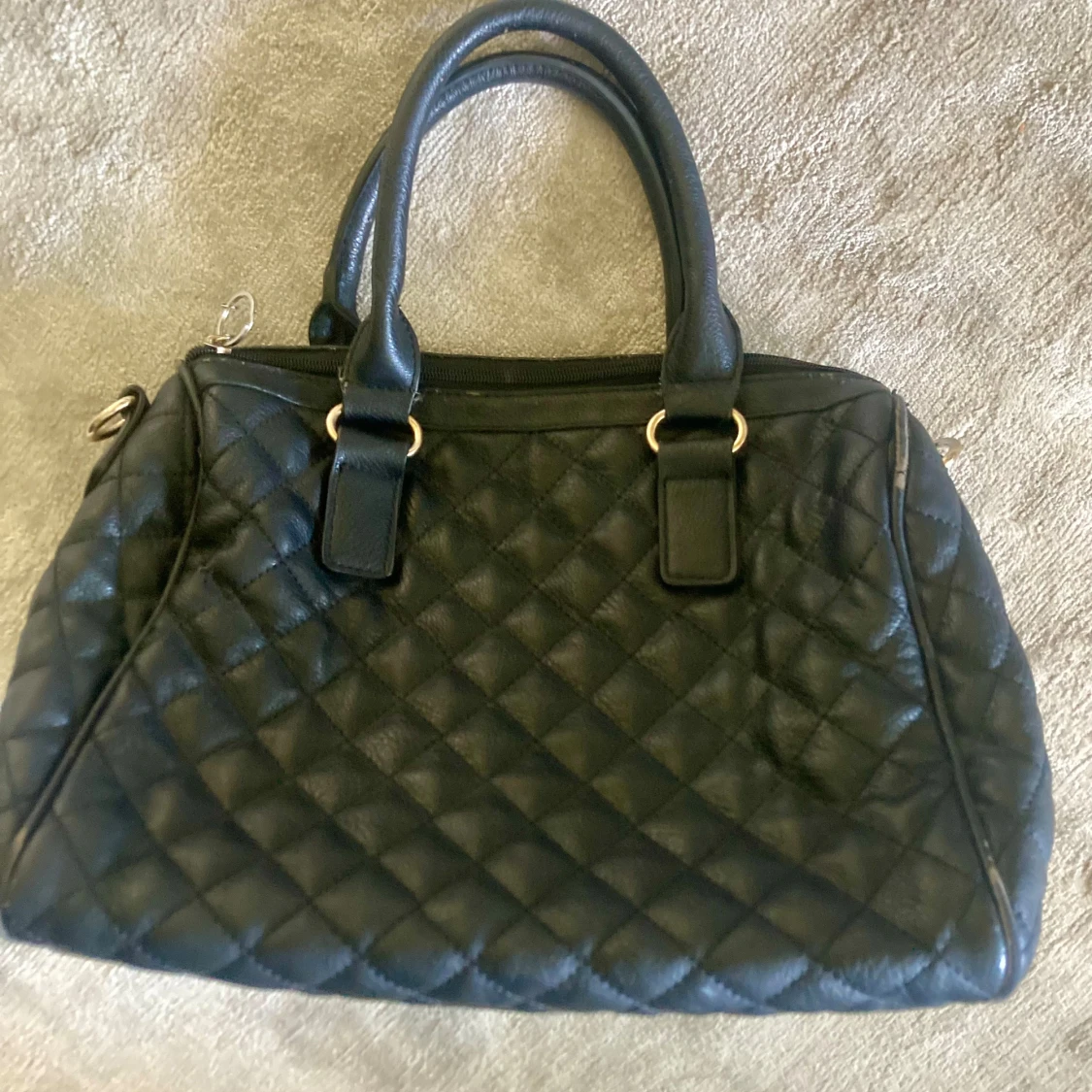 Svart handväska - 90