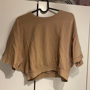 Ljusbrun topp - Jättefin topp från Lager 157☺️ bra skick