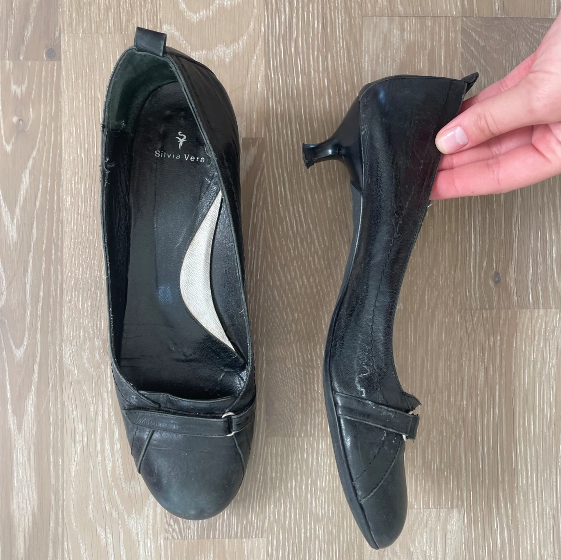 Svarta kittenheels  - 90