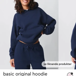 Storlek m - Hoodie från Gina tricot i storlek m, använd men den har inga defekter 