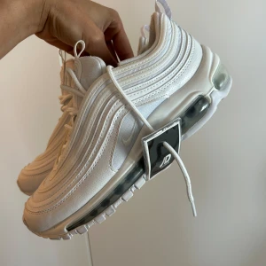 Nike sneakers  - Helt nya aldrig använda 
