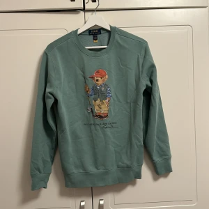 Polobear tröja till salu🙌 - Polobear tröja till salu. Aldrig använd, riktigt fin, bra pris. 