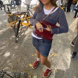 Diesel tröja - Säljer en jätte snygg Diesel tröja som är väldigt ovanlig, skriv privat vid frågor(första bilden är lånad)❤️