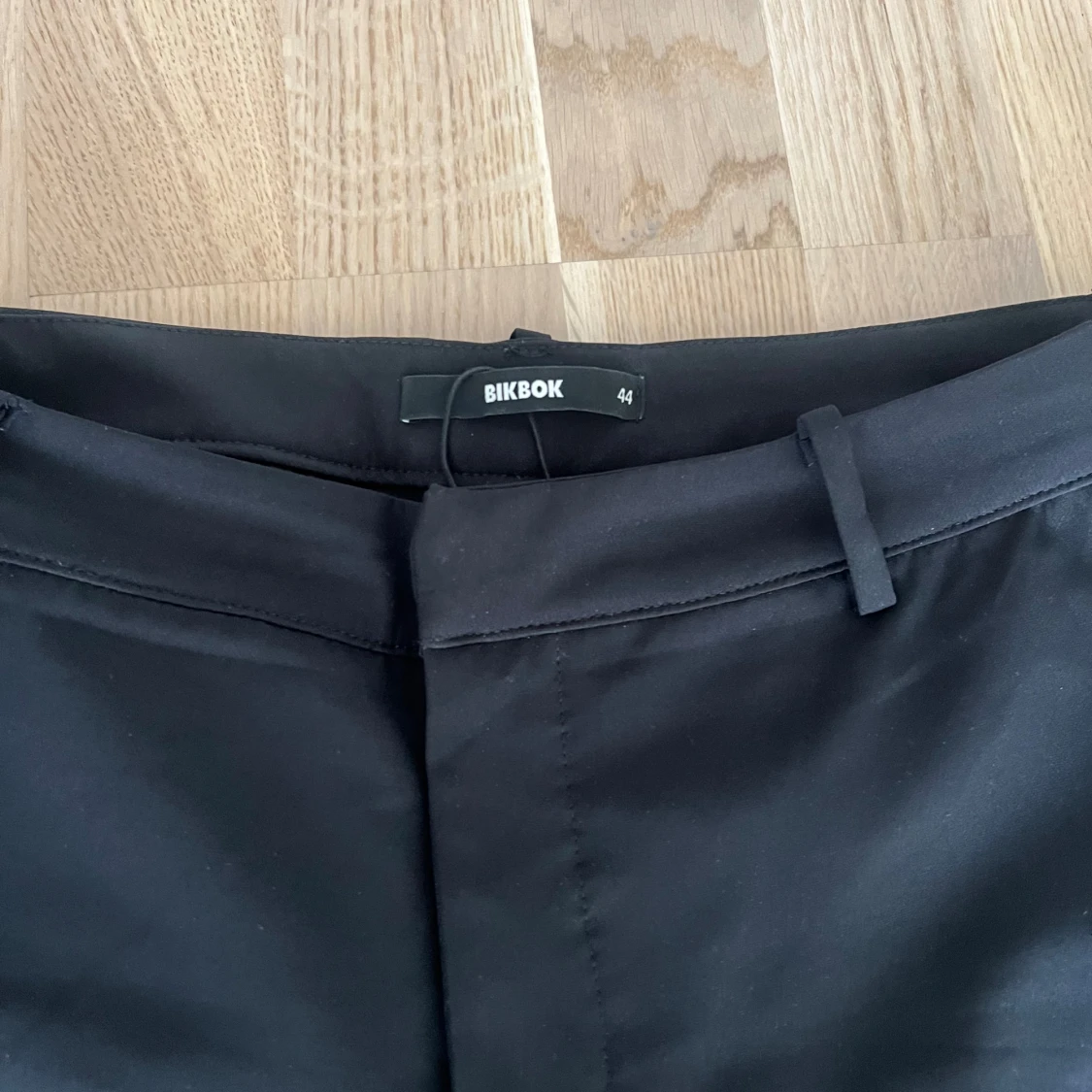 Bikbok kostymbyxor  - 90
