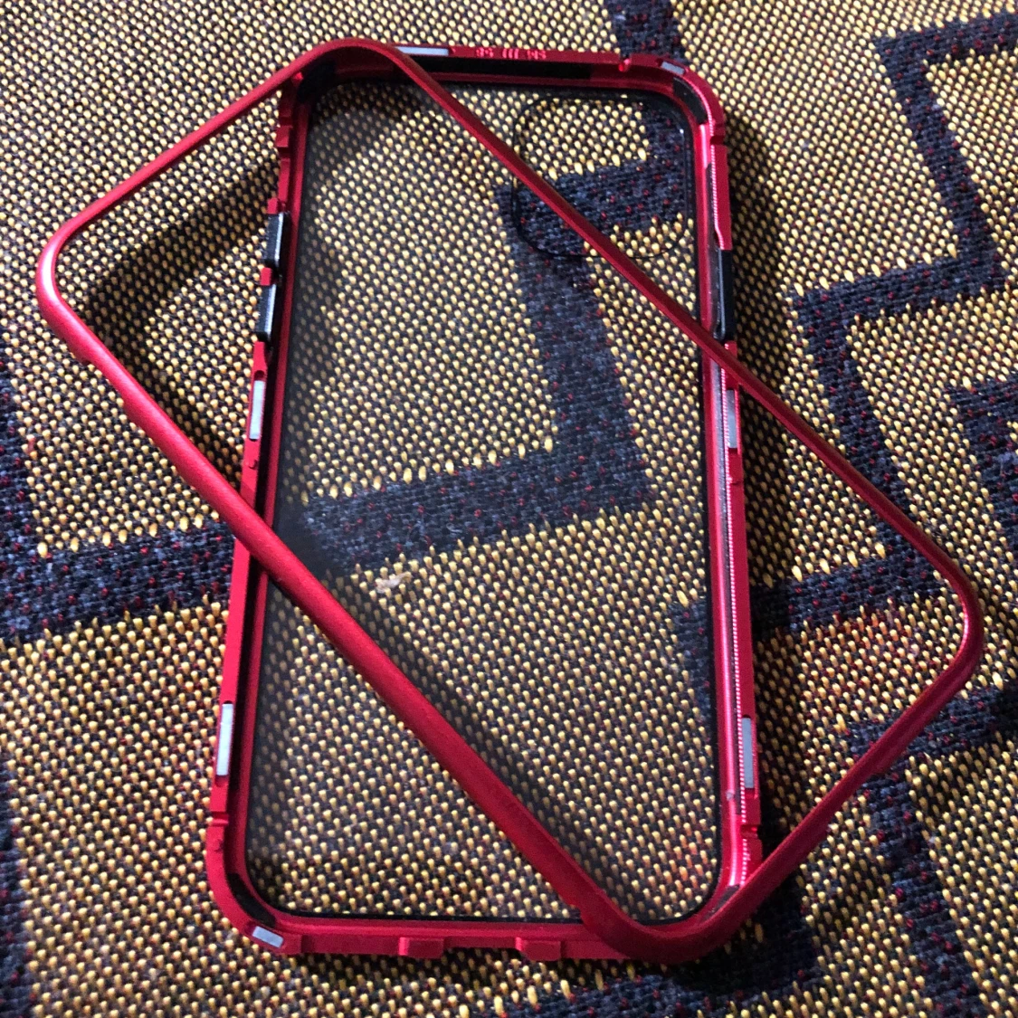 Magnetskal iPhone /11pro/ 3 delar röd - 91