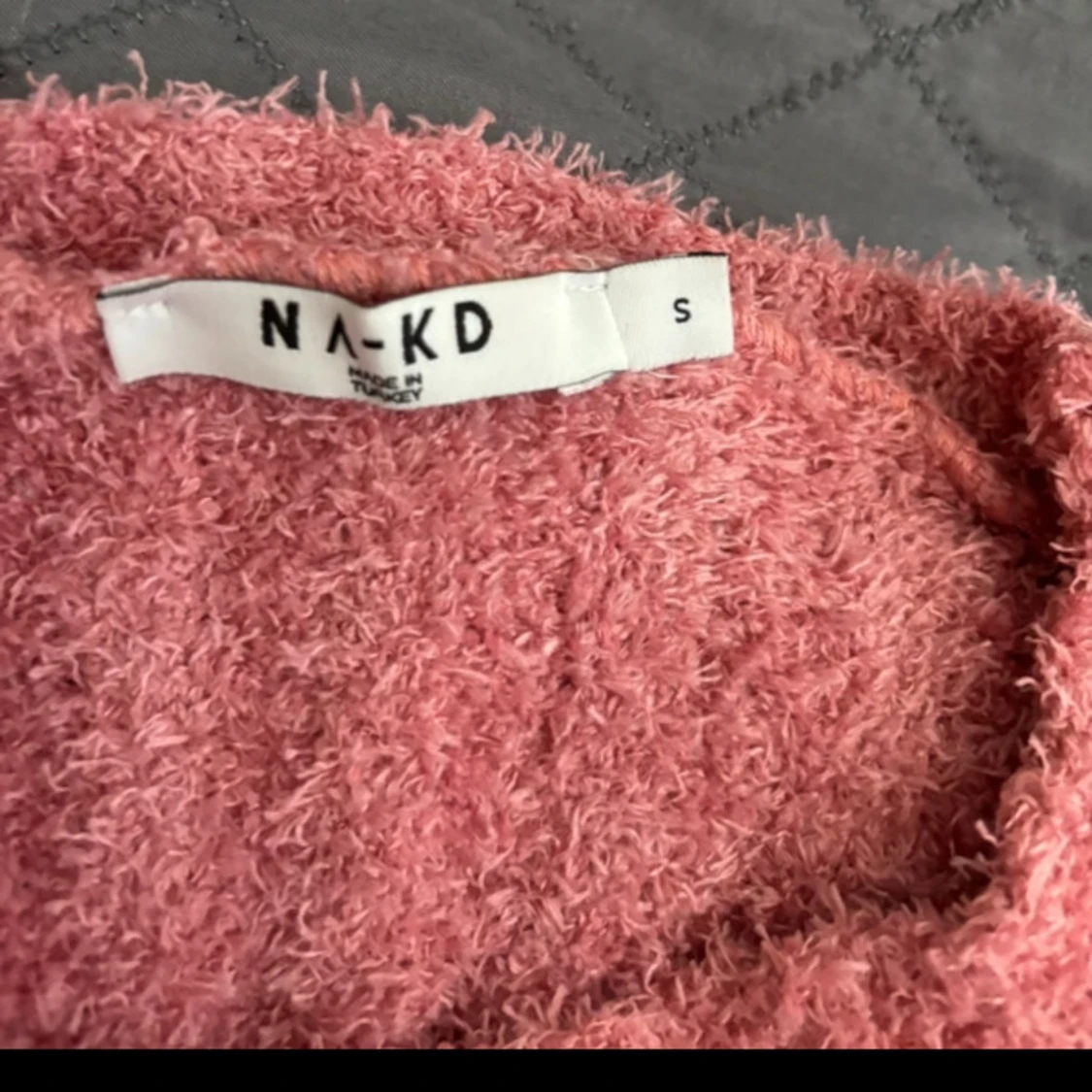 Rosa croppad tröja från NA-KD - 91