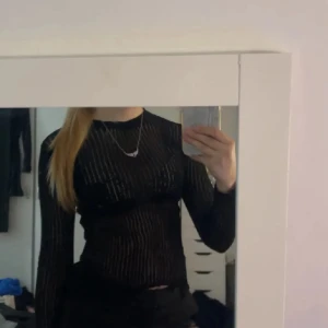 Zara tröja - Använt fåtal gånger 