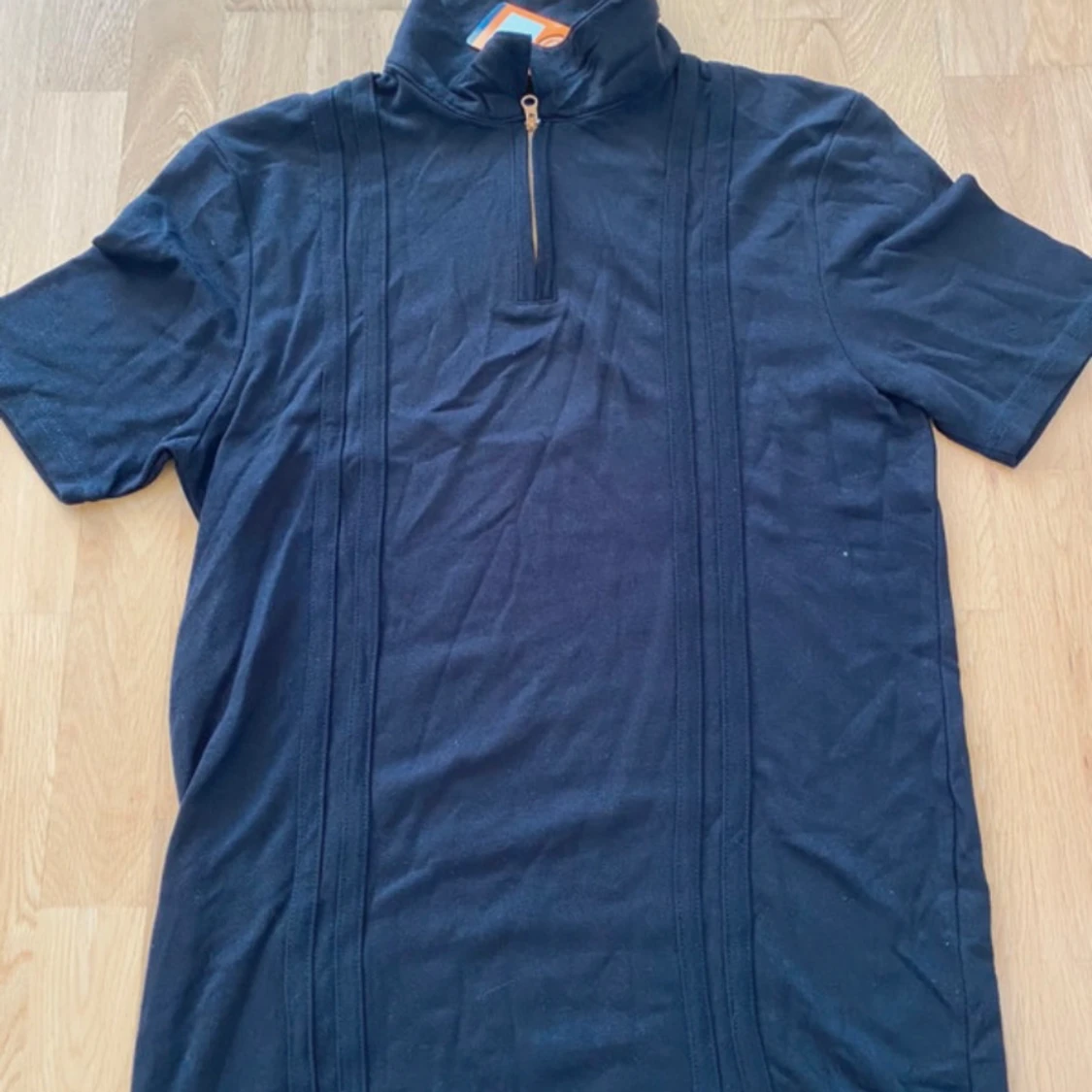 Svart kortärmad tröja från Le Breve