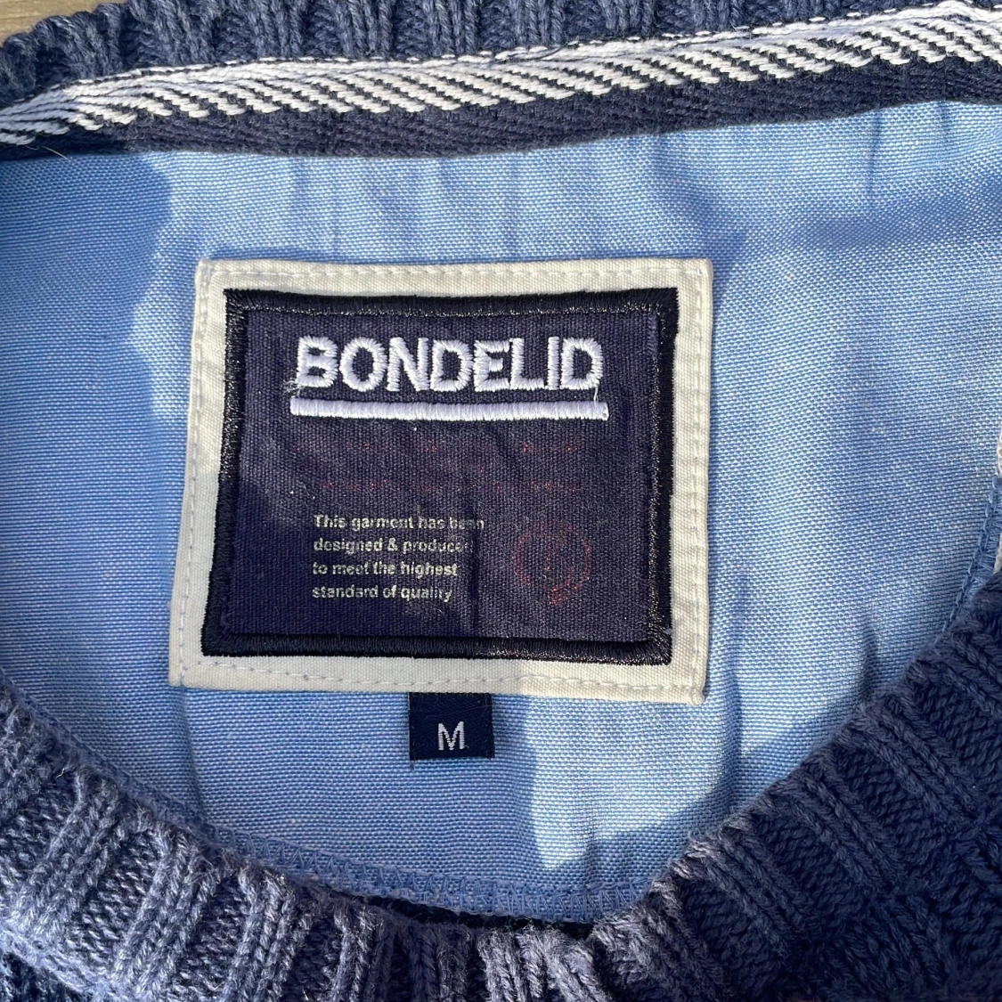 Blå stickad tröja från Bondelid - 90