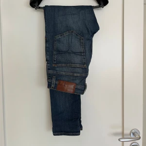 Tiger of Sweden jeans  - Tiger of Sweden jeans, Evolve. Mycket bra skick! Nypris ca 1400kr. Skriv vid frågor.