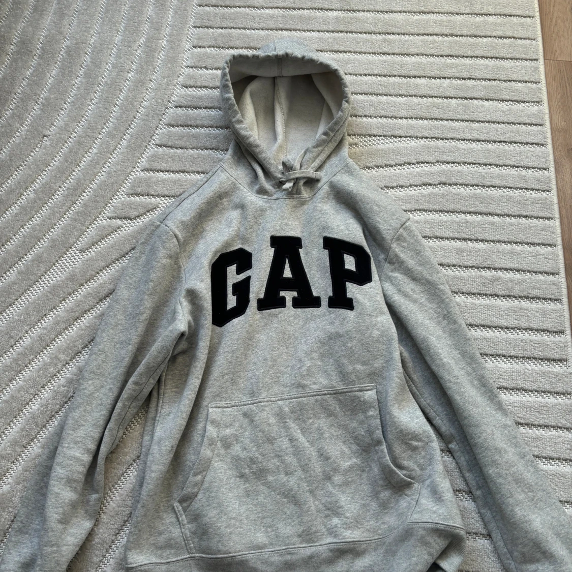 GAP hoodie