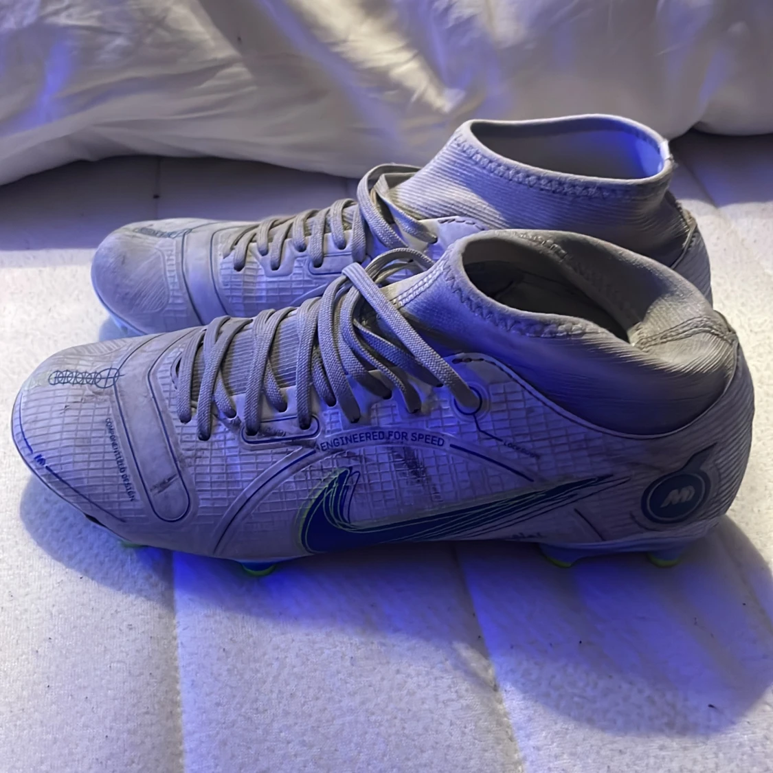 Nike fotbollsskor  - 92