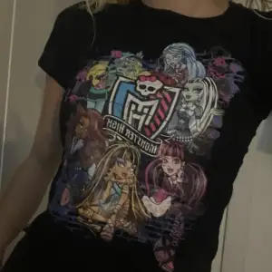 Såå gullig Monster High tshirt. 