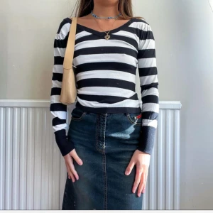 Långarmad tröja  - Långarmad tröja