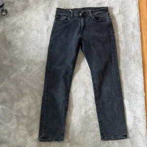 Jeans Levi’s 502 - I mycket bra skick