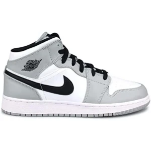 Jordan’s mid  - Gråa jordans använda ca 5 gånger, strl 38. Går att ordna bilder, mycket fint skick. Nypris ca 3000