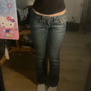 True religion jeans  - Super fina True religion jeans 💕 dom är i ny skick och har alla knappar kvar💕