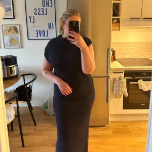 Mysig klänning NA-KD - Jättemysig klänning från NA-KD, använd 1 gång. Ordinarie pris 699kr🌸