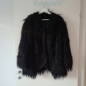 Jacka - Passar xxs-s