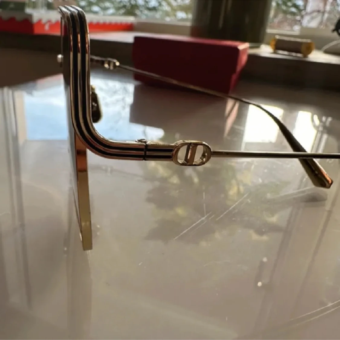 Dior solglasögon  - 90