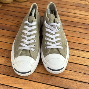 Converse sko - Snygga fina converse i mocka