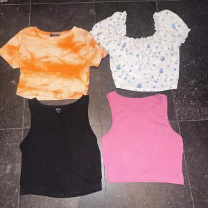4-pack toppar 80kr för alla  - Säljer 4st toppar i paketpris 80kr för alla. Går självklart att köpa separat om de önskas. Alla är i storlek xs och från shein förutom den vita som är i M från h&m men sitter precis som de andra eftersom den är stretchig. Topparna är i bra skick! 🩷