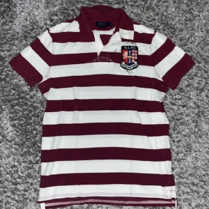 Oanvänd Ralph lauren piké - Oanvänd, ny Stl M