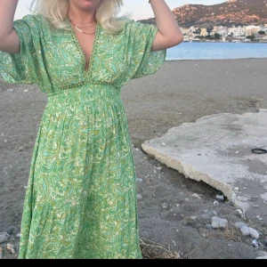 Klänning från zara  - Nyskick!