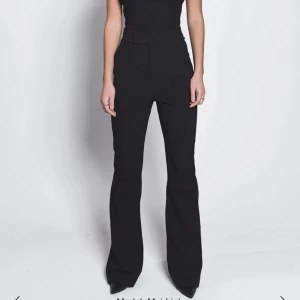 LXA suit pants tall - LXA kostymbyxor i tall längden.   Helt oanvända. Stilrena, passar till allt!  