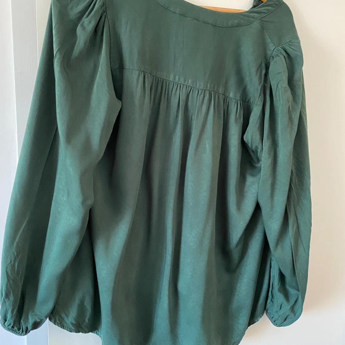 Grön blus av märket Zoey