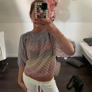 Ascool topp - Säljer denna bohemiska topp ifrån de.corp i M/S❤️🙏💕