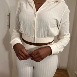 Two piece - Really comfortable two piece only one at once